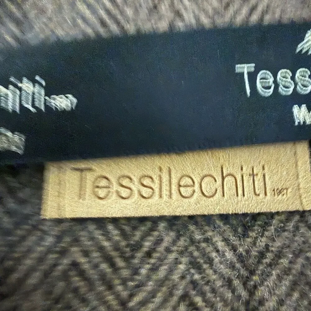 Italian Cashmere Wool Tessilechiti Scarf Made In Italy Brand NWT In Gift Box
